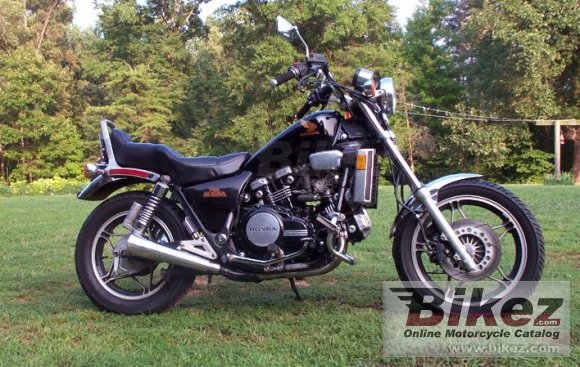 1983 Honda VF 750 C photo